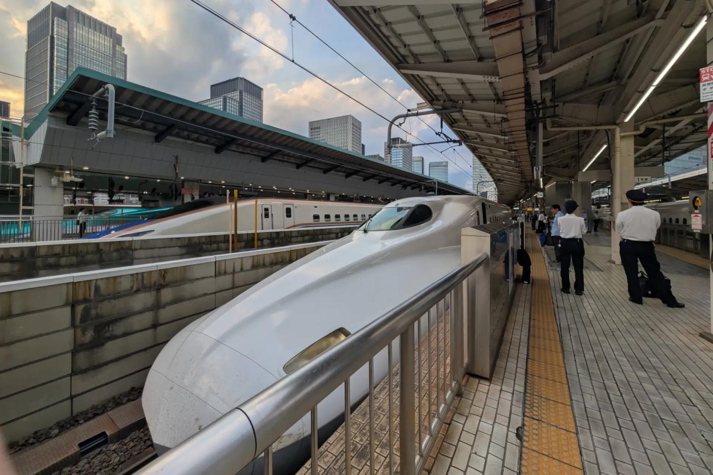 How to Get on the Shinkansen at Tokyo Station: Step-by-Step Guide